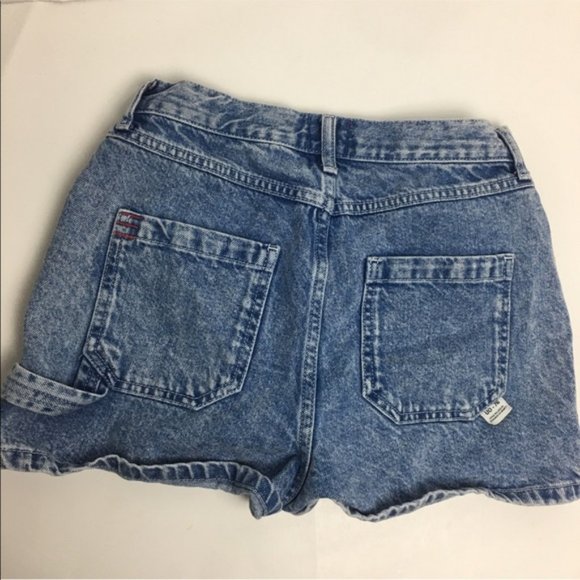 URBAN OUTFITTERS BDG Mom High Rise Jean Shorts - Picture 4 of 8